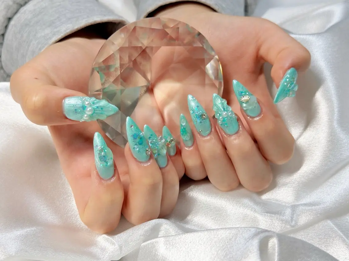 ネイル ハンドネイル Lily Nailのネイルデザイン