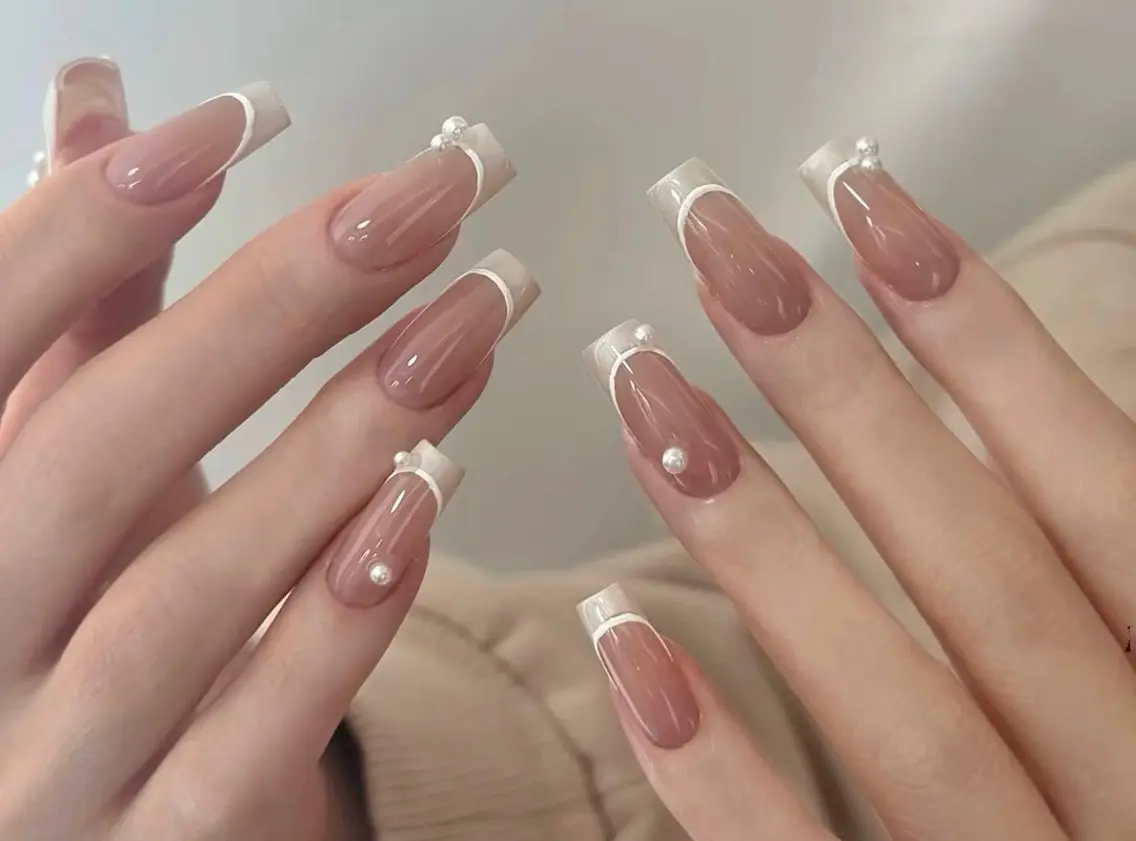 ネイル チークネイル 長さ出し フレンチネイル ガーリー 韓国ネイル sun nail池袋 モデル募集のネイルデザイン