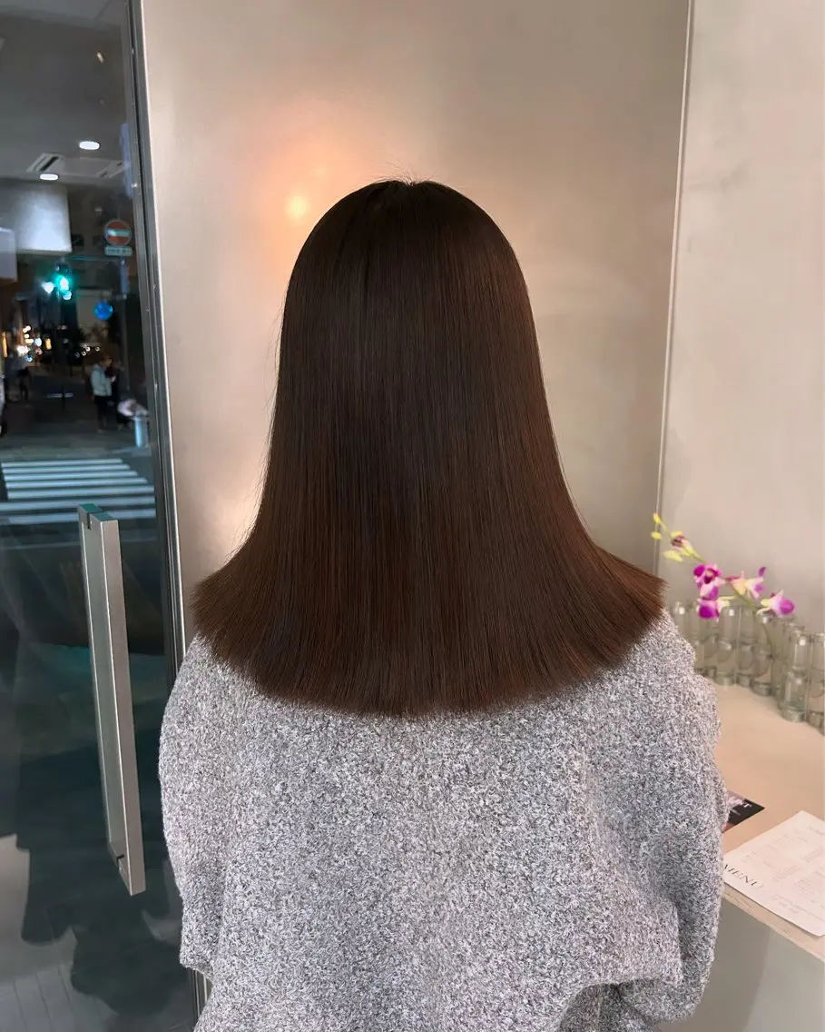 ミディアム カラー ・ nanokaのヘアスタイル