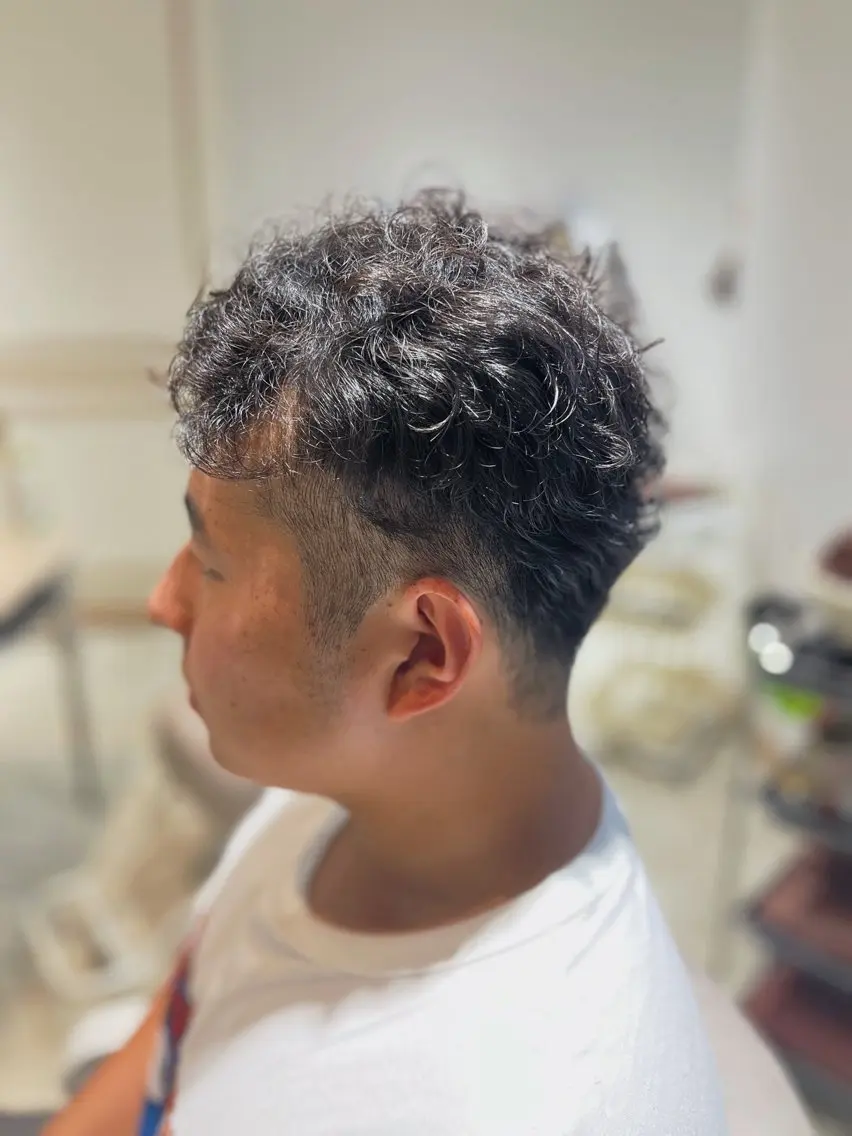 パーマ メンズ メンズパーマ カット パーマ 髪質改善特化/ Kanataのヘアスタイル