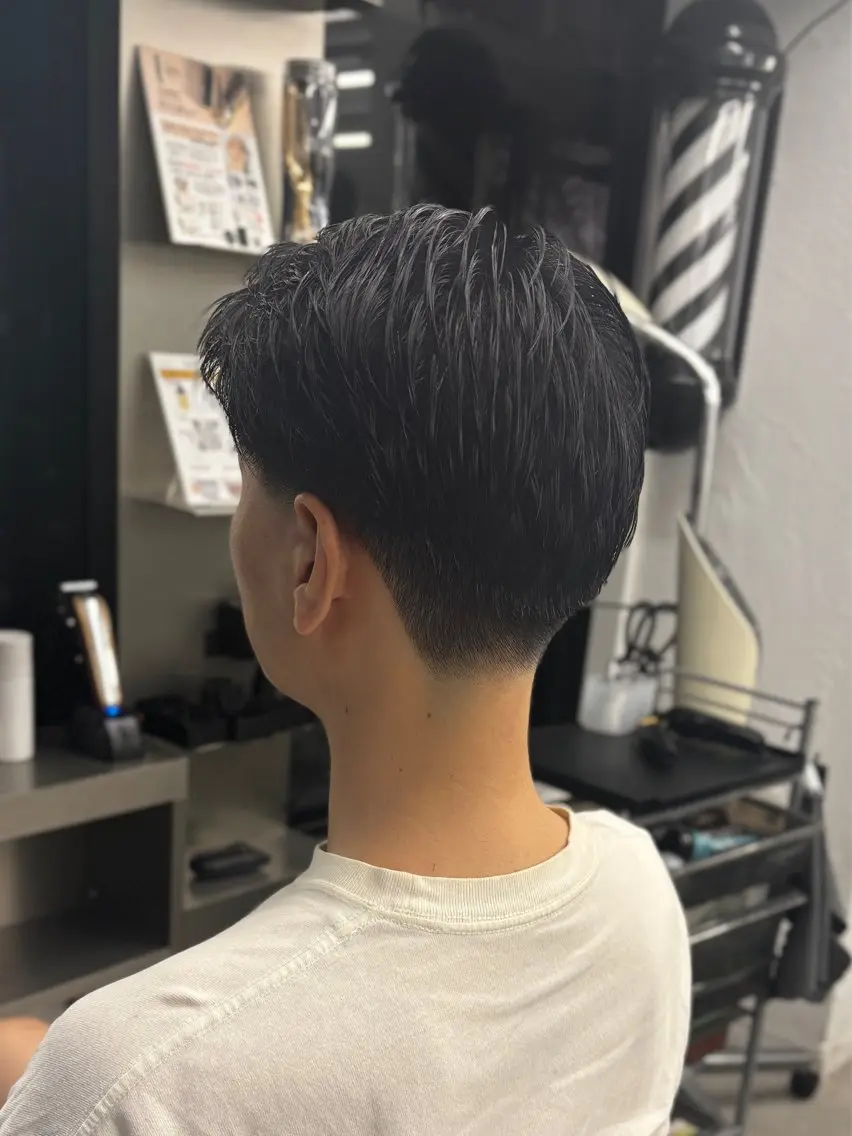 ショート 佐々木 賢吾のヘアスタイル
