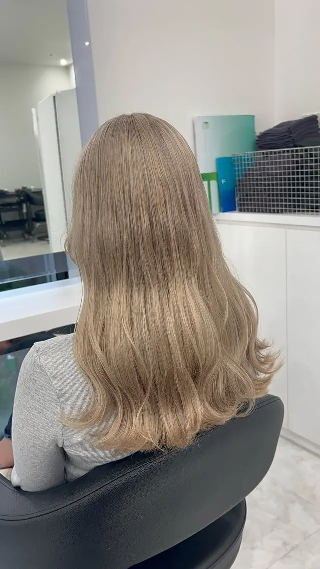 ロング カラー ダブルカラー トリートメント ブリーチなし特化 美容師💖SAE💖のヘアスタイル