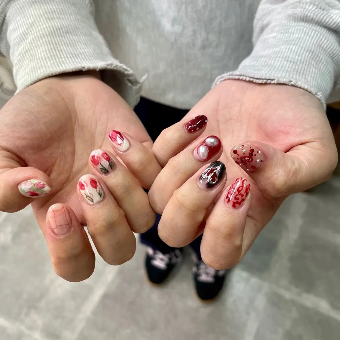 ネイル アートネイル べっ甲ネイル フレンチネイル ジェルネイル グリーン nailstudio eviz新宿店のネイルデザイン