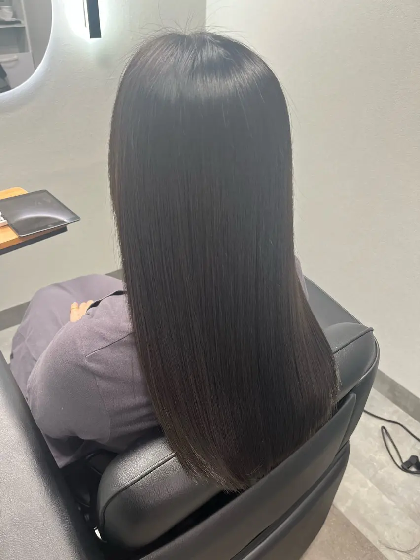 【ご新規様限定】カット+髪質改善カラー+髪質改善メテオ酸熱トリートメントの写真