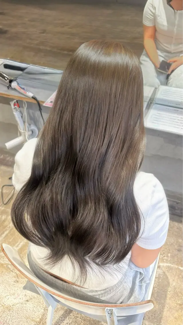 カラー ヘアカラー 安藤 まりのヘアスタイル