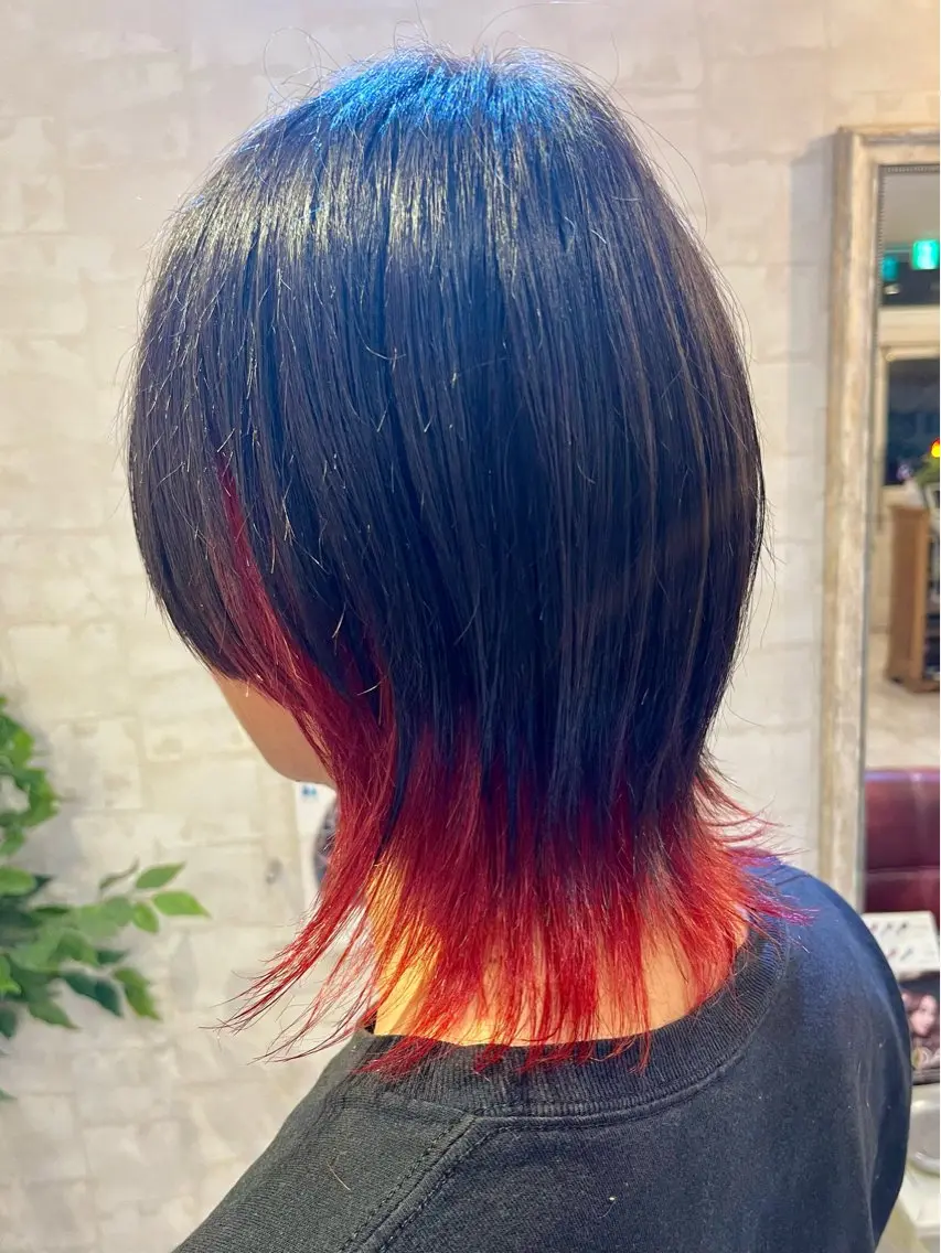 ミディアム カット ヘアカラー 🍭透明感カラー 志賀拓海🍬🌈のヘアスタイル