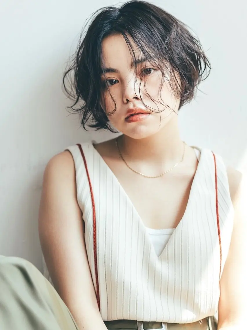 ミディアム パーマ ❤️ショートカット ・顔周りカット❤️のヘアスタイル