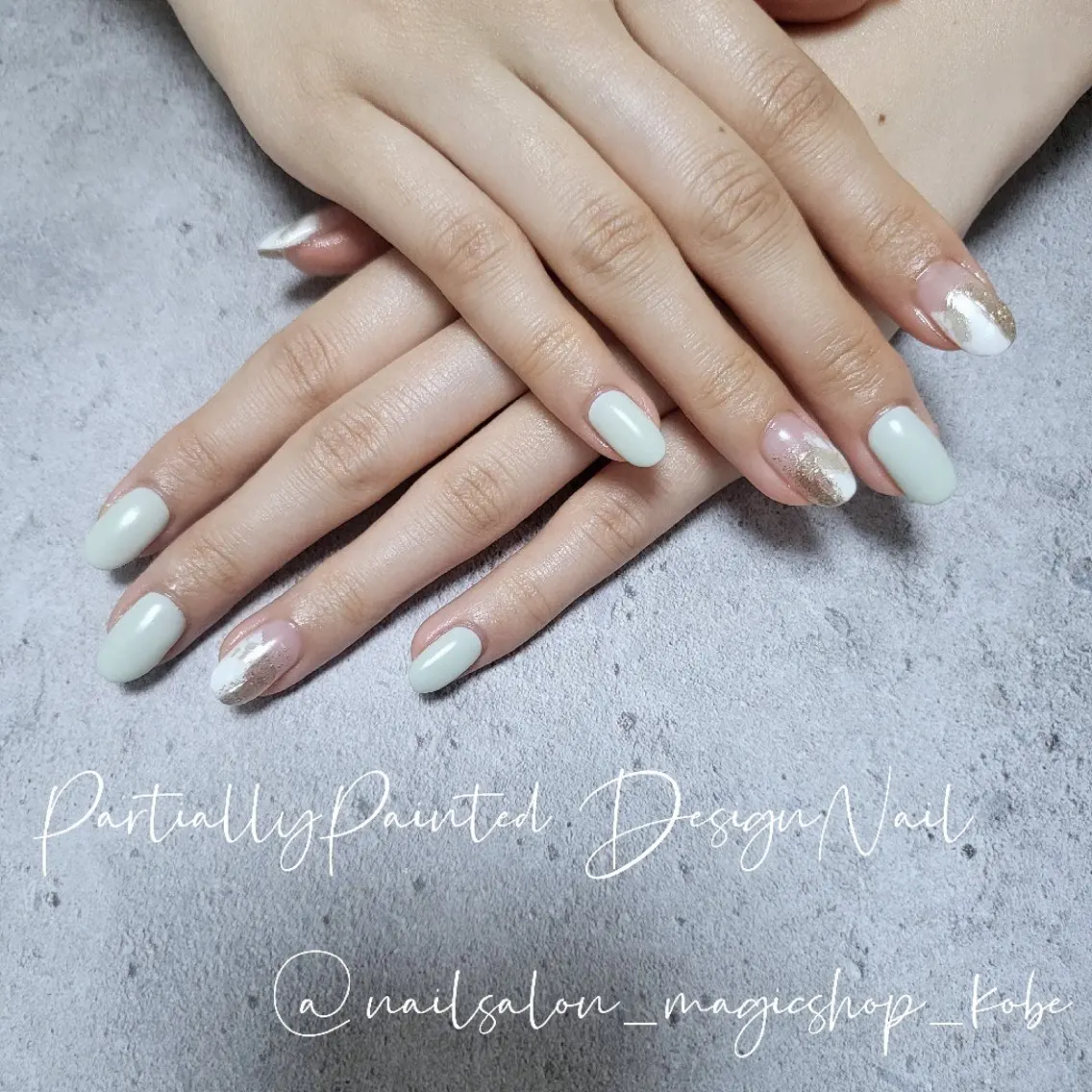ネイル ジェルネイル ゴールド グリーン ラメ(グリッター) ミラーネイル ハンドネイル Nailsalon MagicShopのネイルデザイン