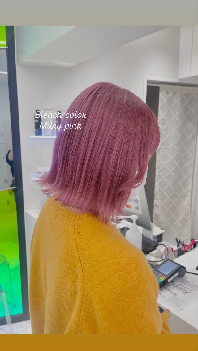 ショート カラー ヘアカラー 🤍💕ブリーチカラ ーAyaka💕🤍のヘアスタイル