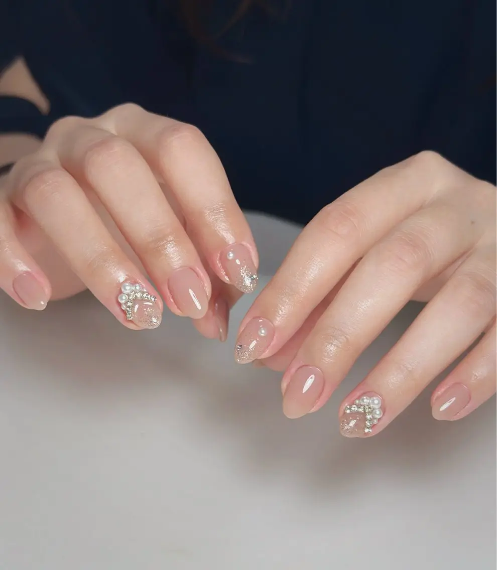 ネイル オーロラネイル 長さ出し フットネイル 韓国ネイル ラメ(グリッター) ハンドネイル 👍thumbs up nail👍のネイルデザイン