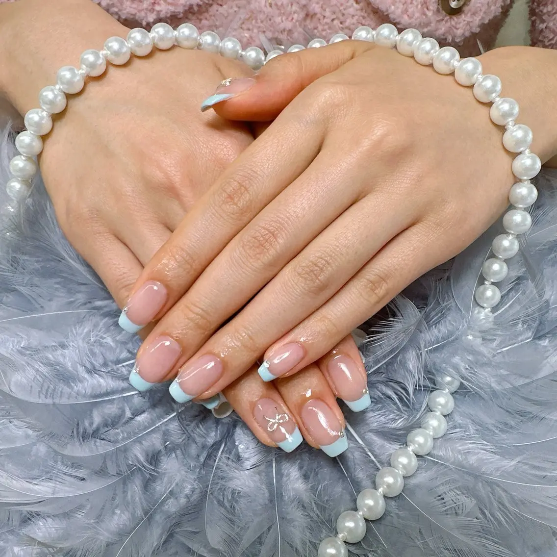 ネイル フレンチネイル 水色 ハンドネイル Pretty Nail Salonのネイルデザイン