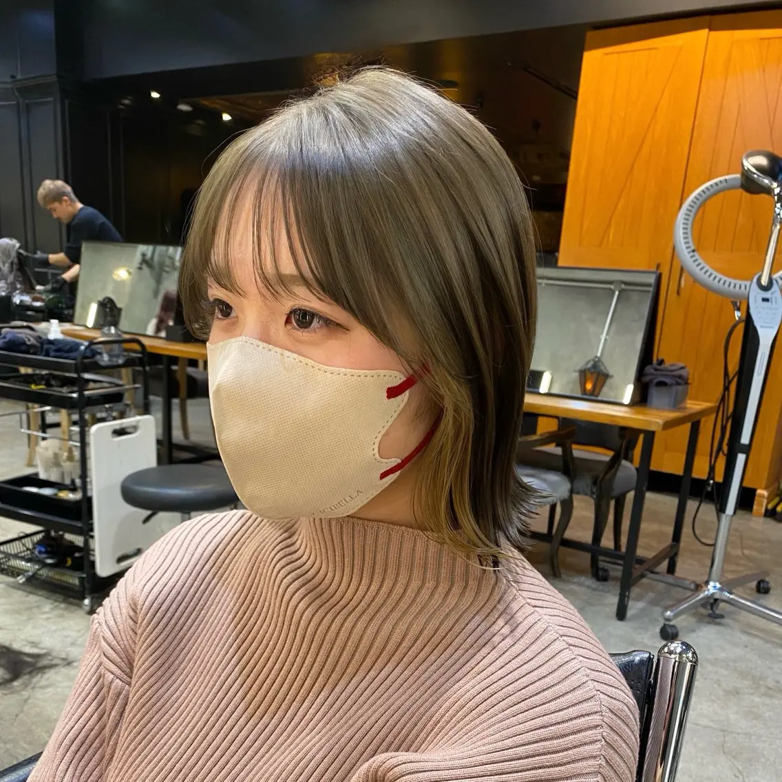 ショート カラー ブリーチ ダブルカラー グレージュ ブリーチなしカラー ボブ カット ヘアカラー 透明感カラー🌿 グレージュ🐺陽介のヘアスタイル