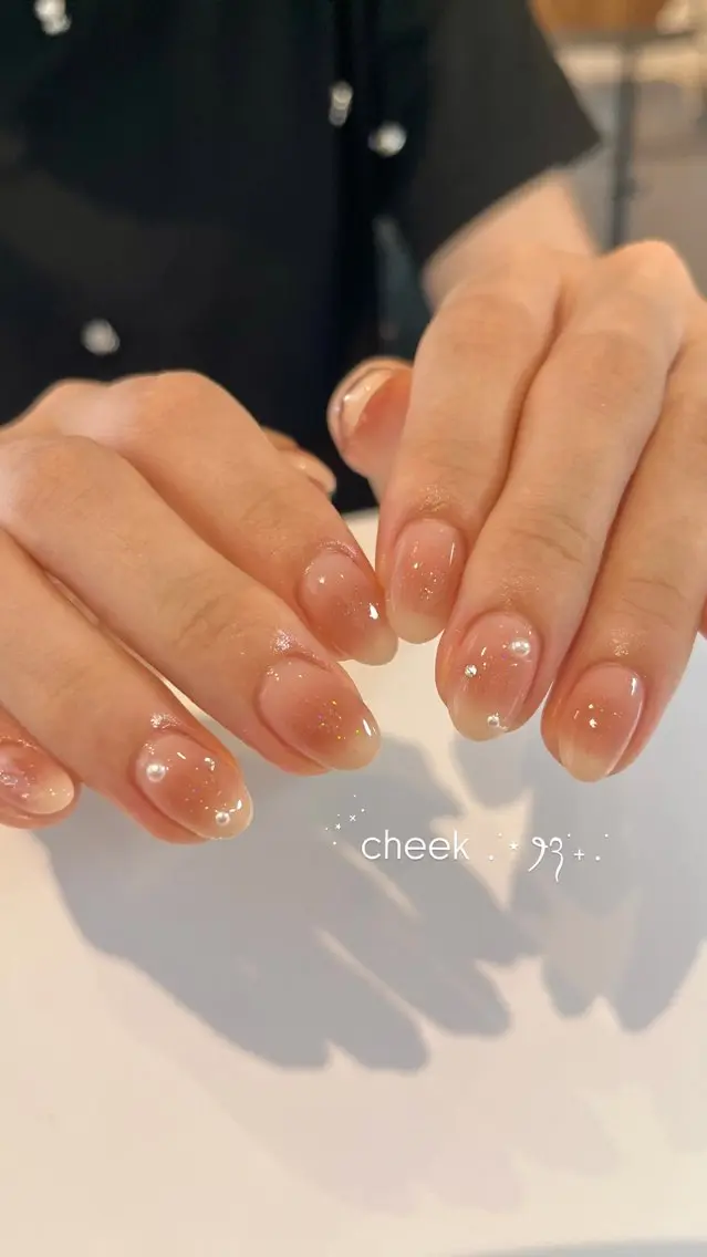 ネイル アートネイル チークネイル ballie／小野原 なつみのネイルデザイン