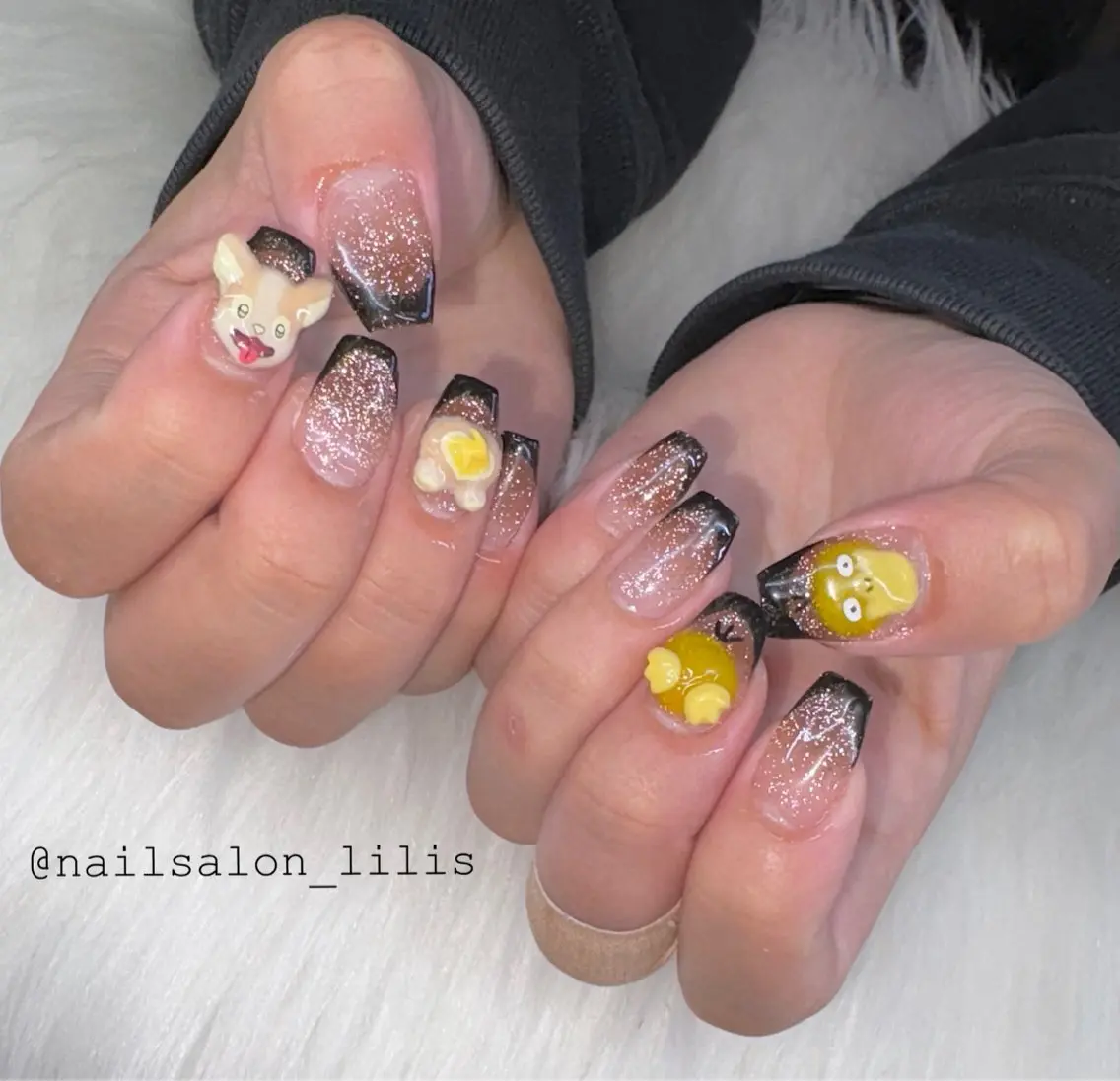 ネイル ハンドネイル nailsalon Lilisのネイルデザイン