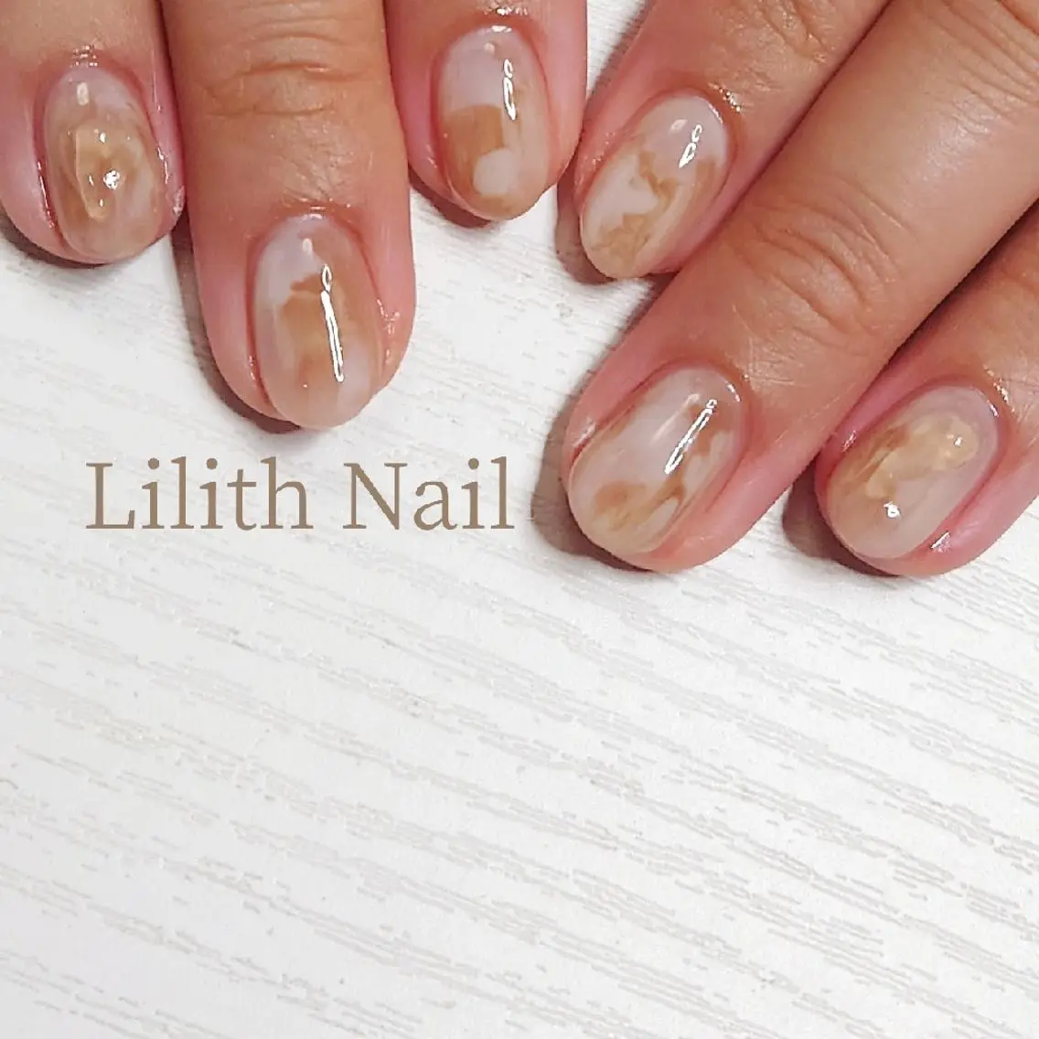 ネイル クリアネイル ショートネイル シンプルネイル 冬ネイル ハンドネイル Lilith Nailのネイルデザイン