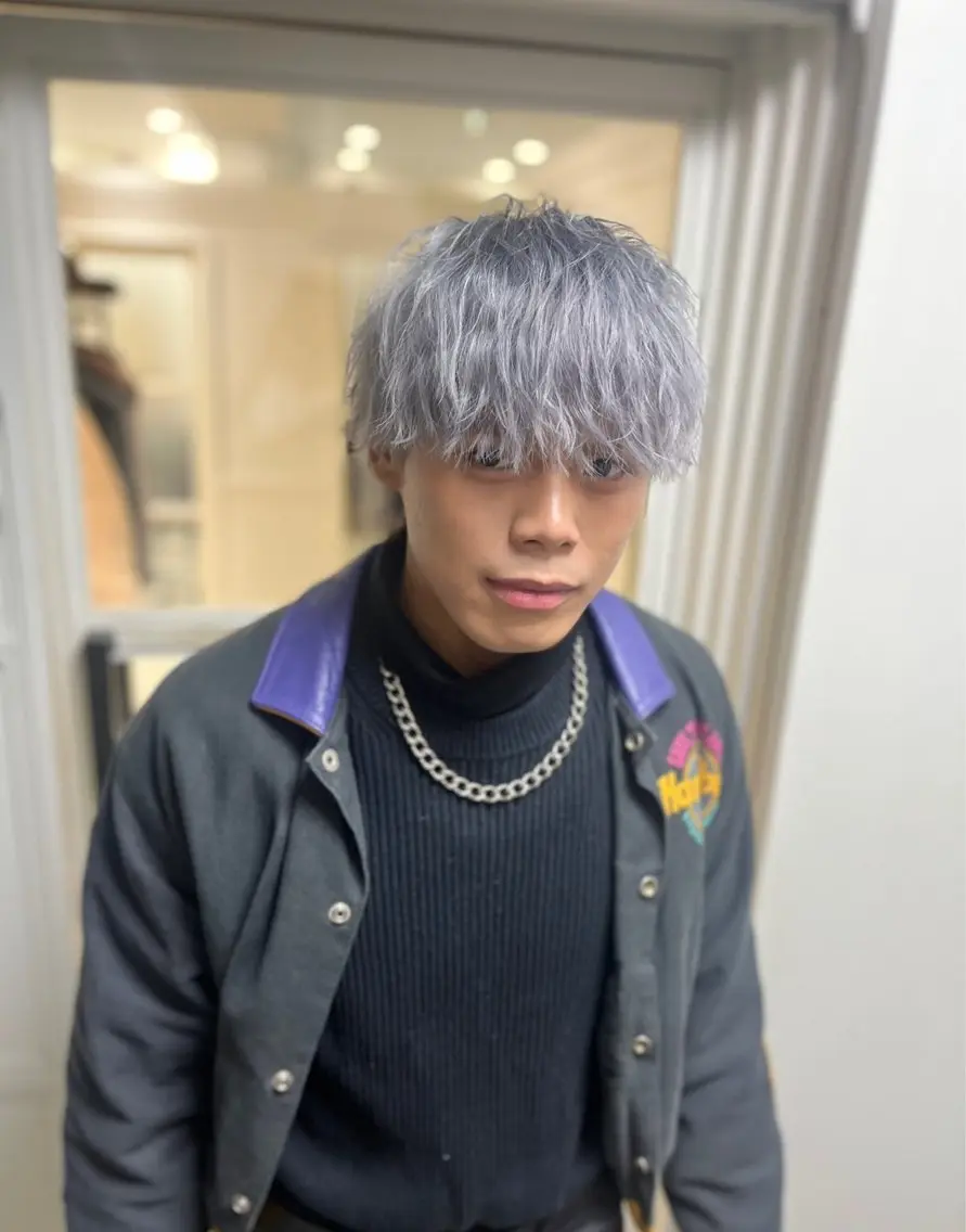 カラー メンズ メンズブリーチ ブリーチ 透明感カラー ダブルカラー 髪質改善 【ただの天才 🎨】のヘアスタイル