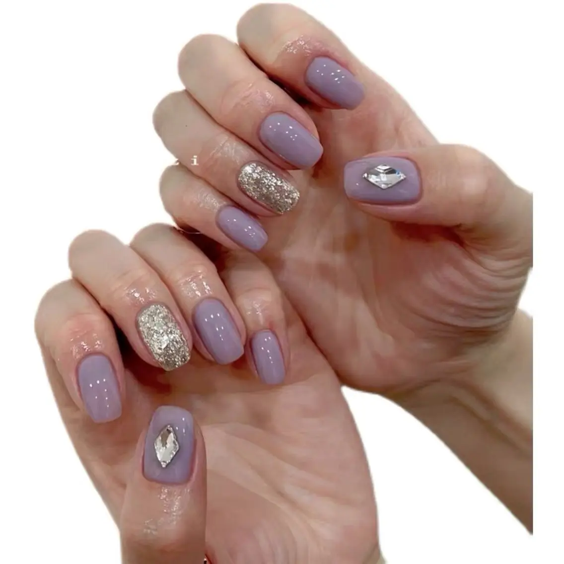 ネイル H3 Nail シロのネイルデザイン