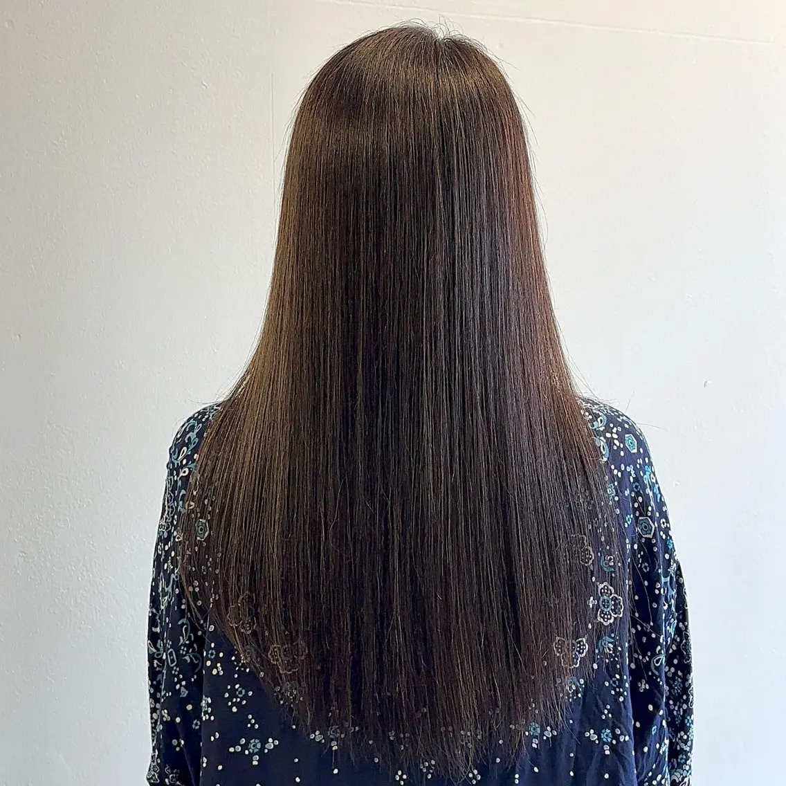 ロング 縮毛矯正 BISCO hair 小西冬馬 縮毛矯正のヘアスタイル