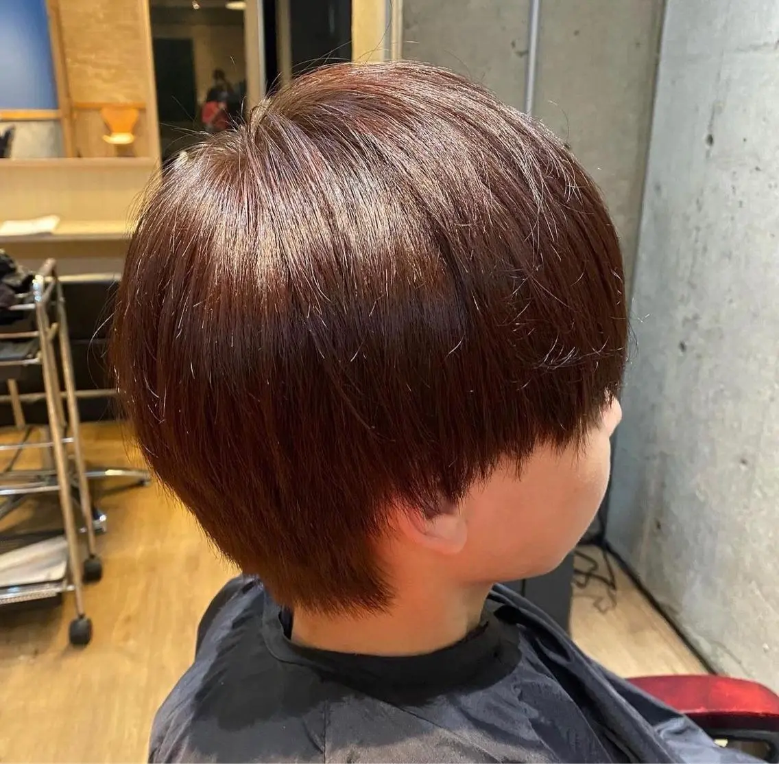 ショート カラー メンズ 曲がる縮毛 フェザー ニュアンス  佐々木のヘアスタイル