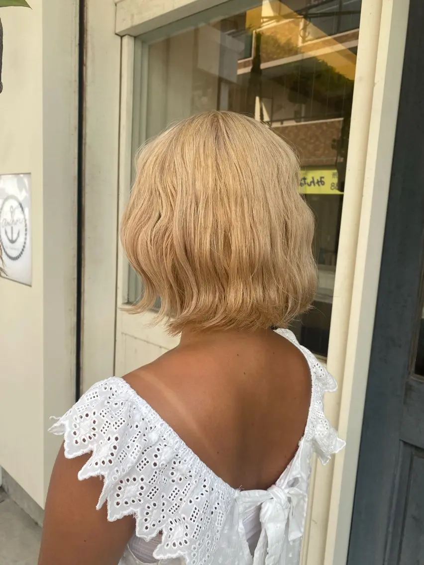 カラー ブロンド 外国人風カラー インナーカラー🌈 サイトウ ミズキのヘアスタイル