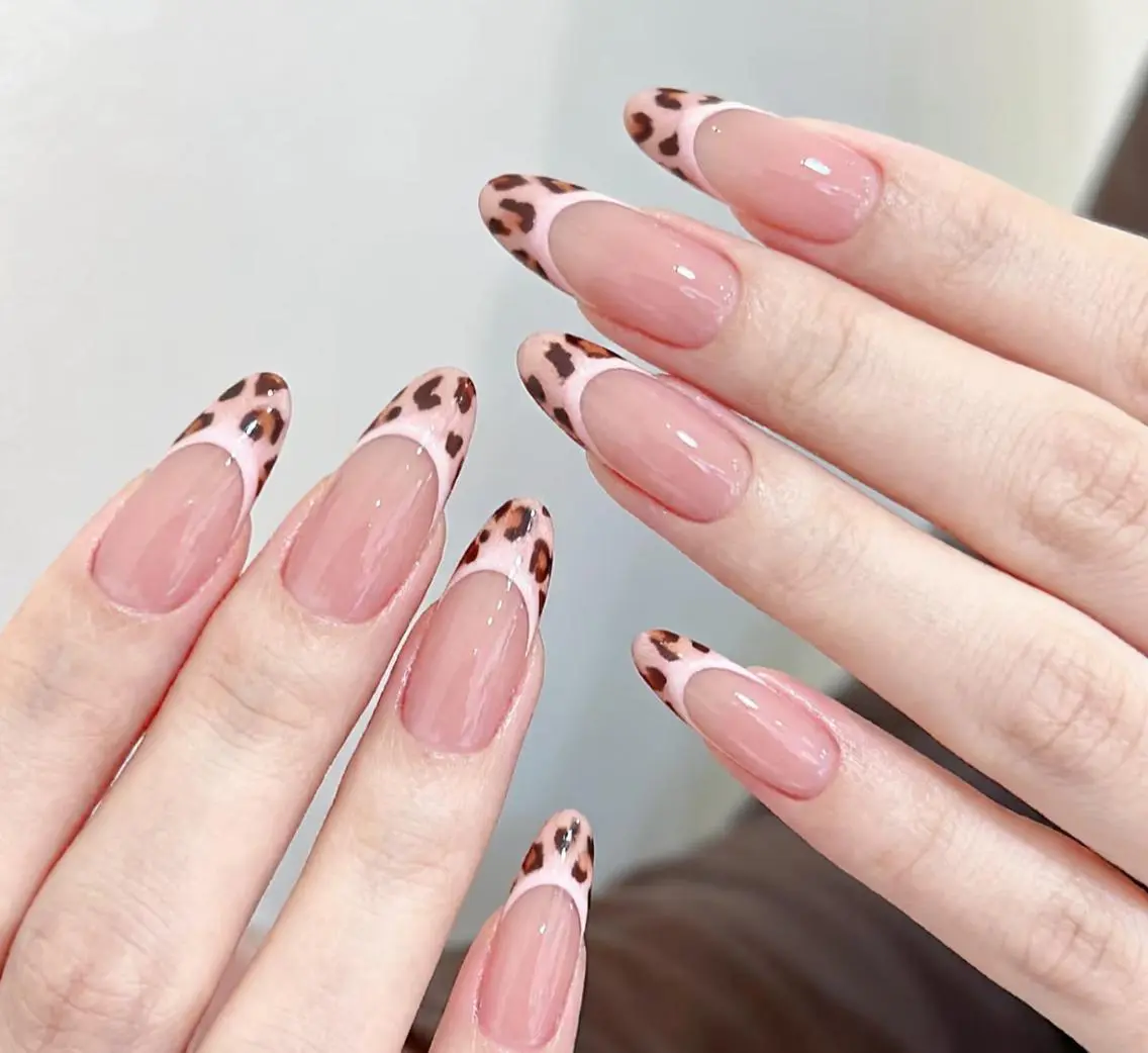 ネイル ハンドネイル ハンドケア 🍑 momo_nailのネイルデザイン