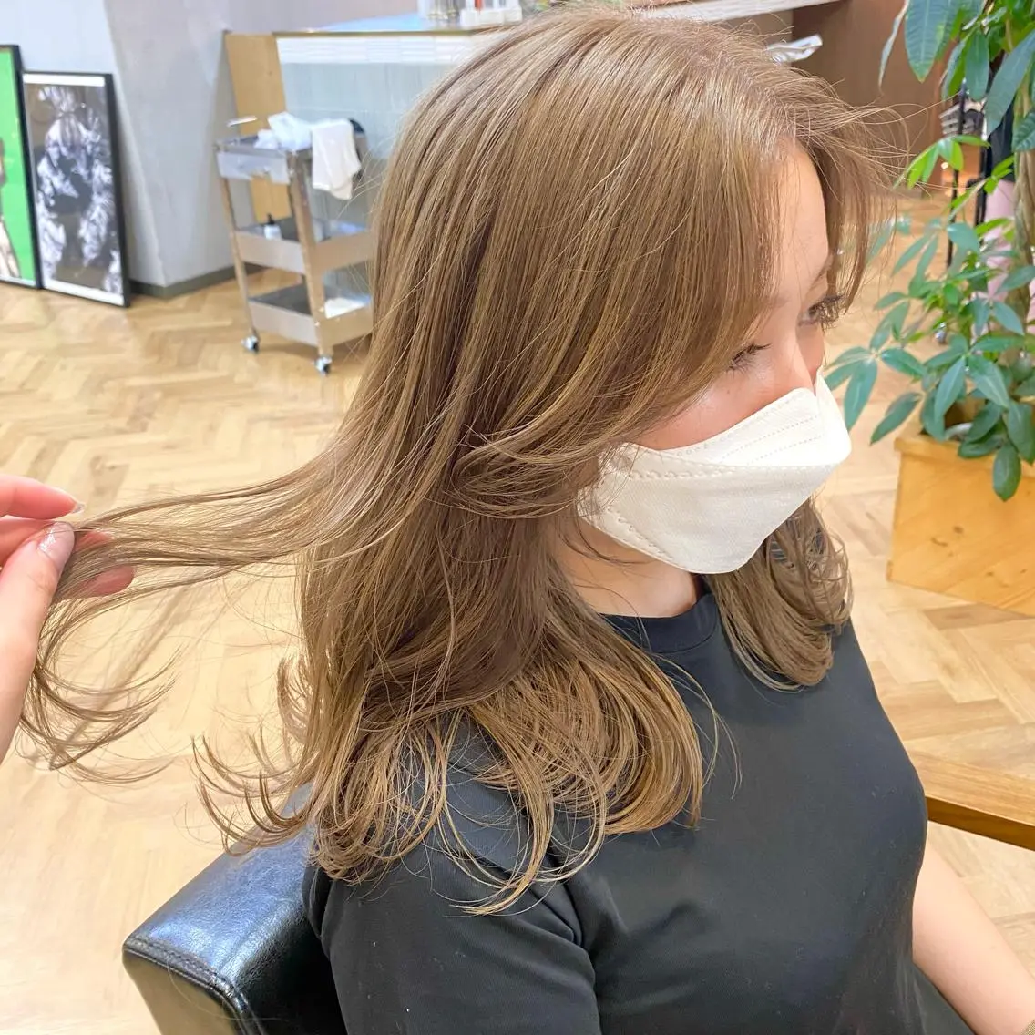 ロング カラー パーマ ヘアアレンジ メンズ キッズ ネイル マツエク・マツパ 前川 朋香のヘアスタイル