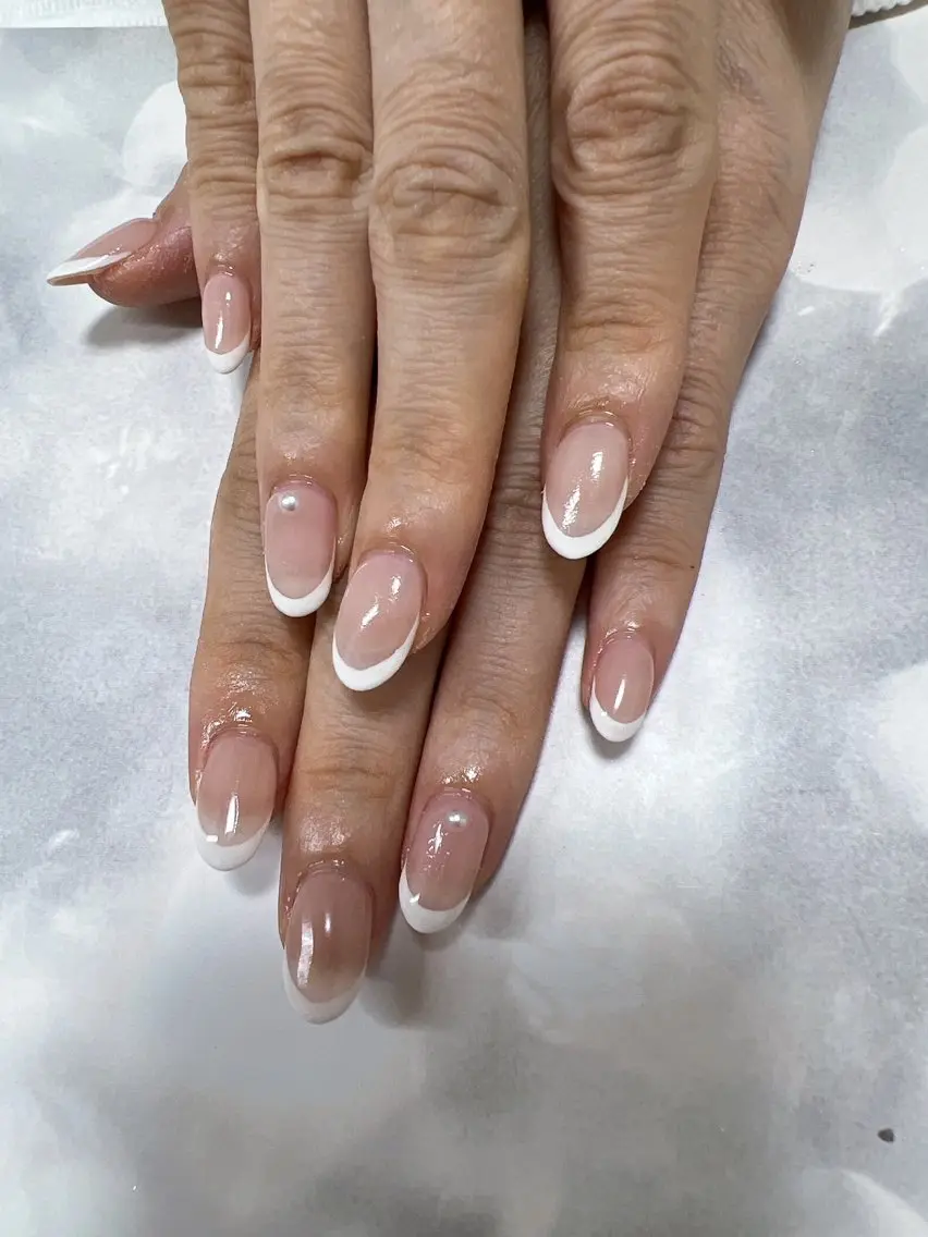 ネイル フレンチネイル ブライダルネイル coco nailのネイルデザイン