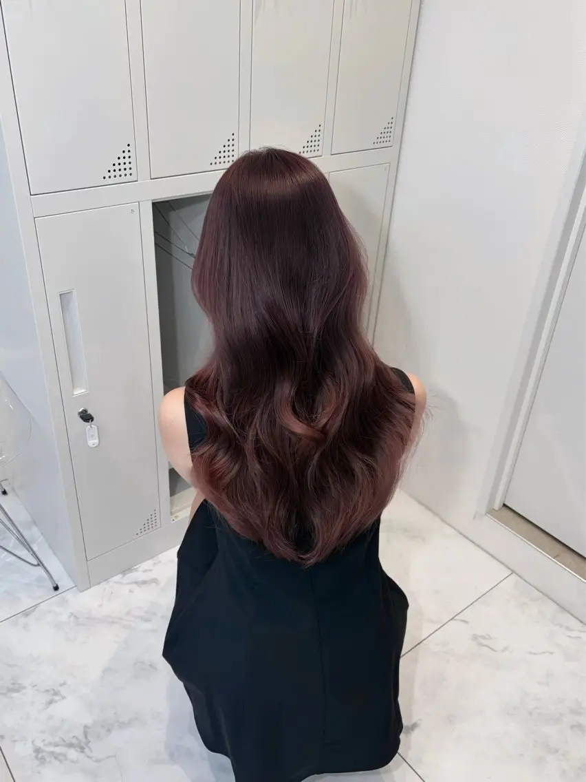 ロング 𝑲𝑨𝑶𝑹𝑼 純欲ワンホンヘアのヘアスタイル