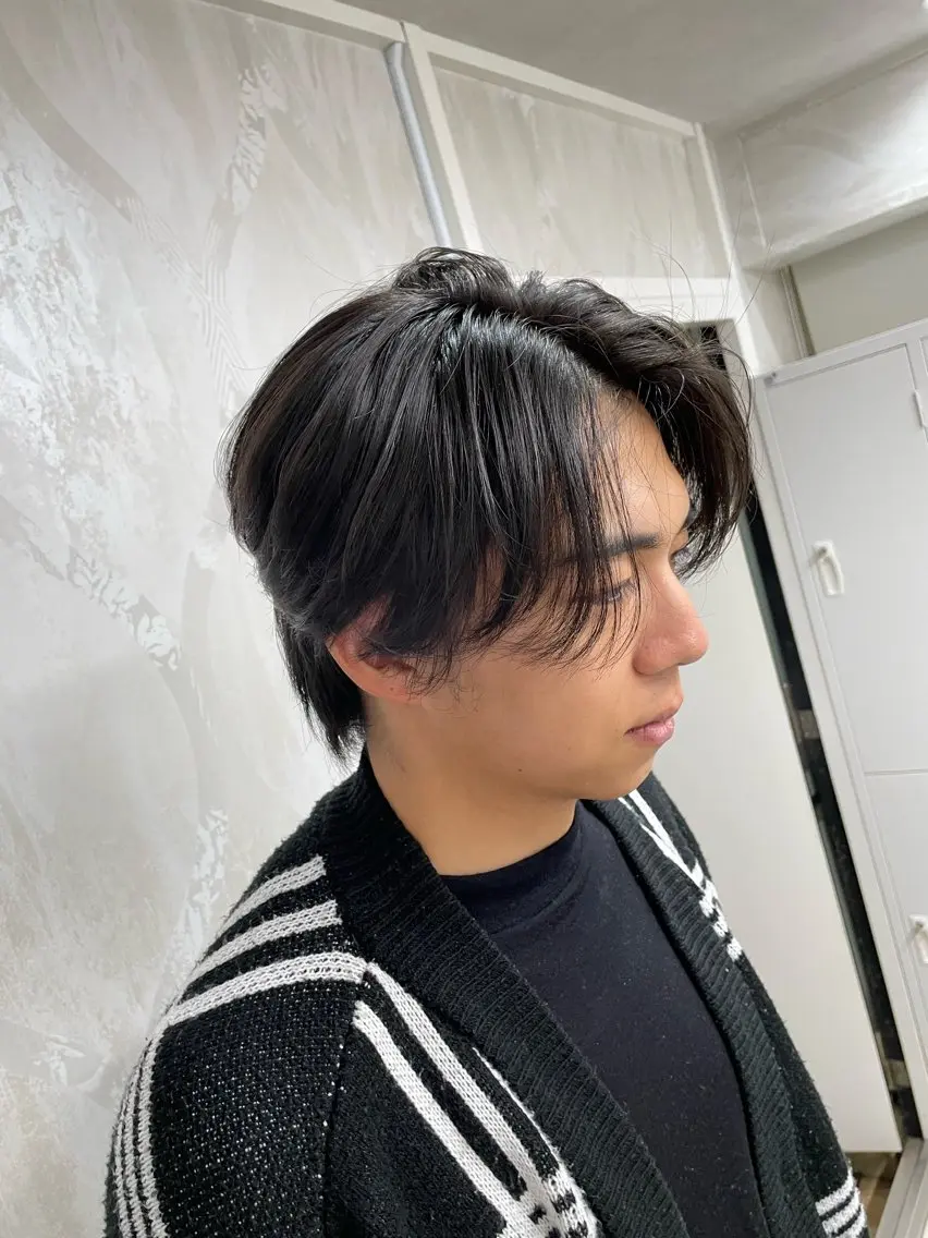 メンズ メンズウルフカット ウルフカット 🩵ハイトーン/ レイヤーYUZU🩵のヘアスタイル