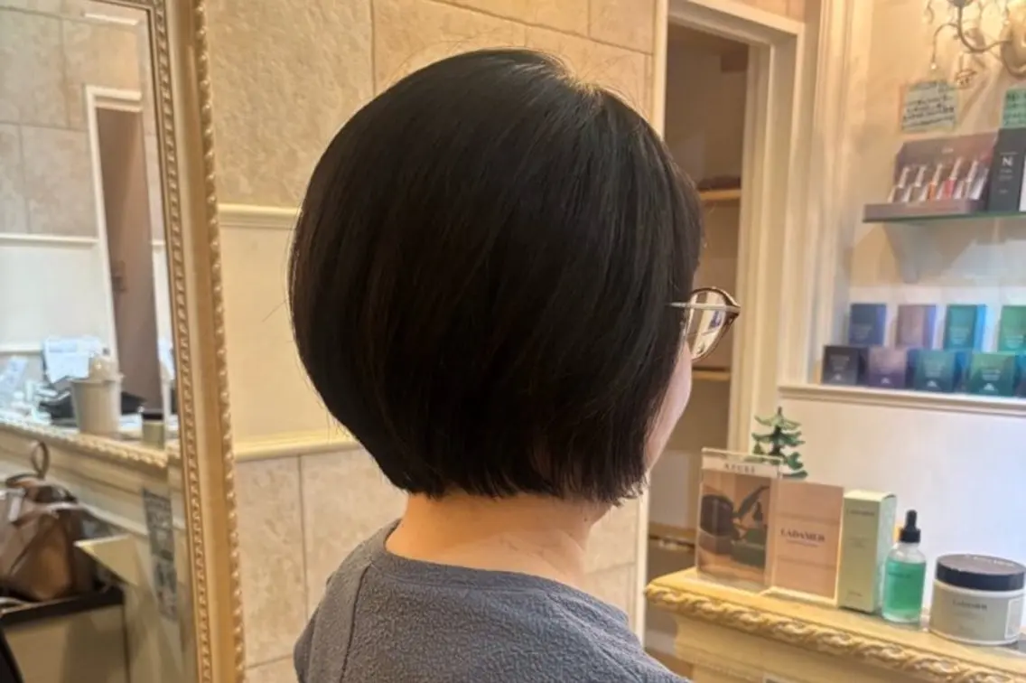 ショート カラー ますだ なおこのヘアスタイル