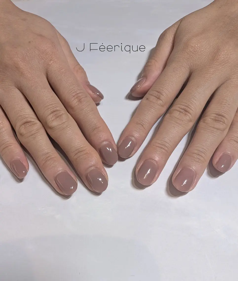 ネイル ハンドネイル ハンドケア Eri　歴8年　/ 南森町ネイル💅のネイルデザイン