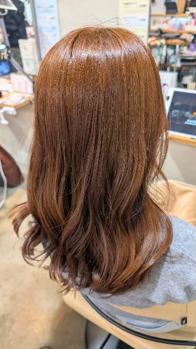 セミロング ヘアカラー トリートメント 【女性限定】 しおりのヘアスタイル