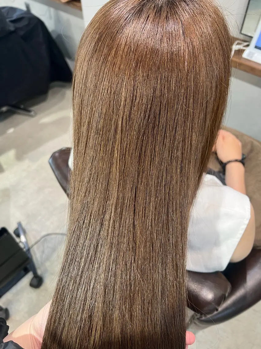 ロング カラー 高田 菜々美のヘアスタイル