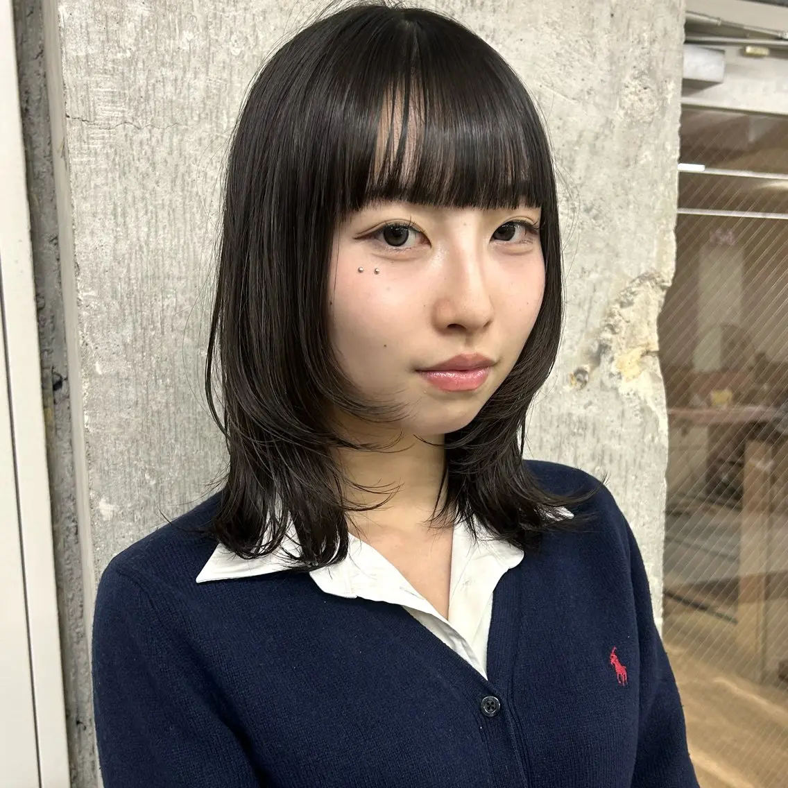ミディアム ミディアムレイヤー 顔周りカット レイヤーカット カット ヘアカラー トリートメント 伊藤ほのか/パーマ /酸性ストレートのヘアスタイル
