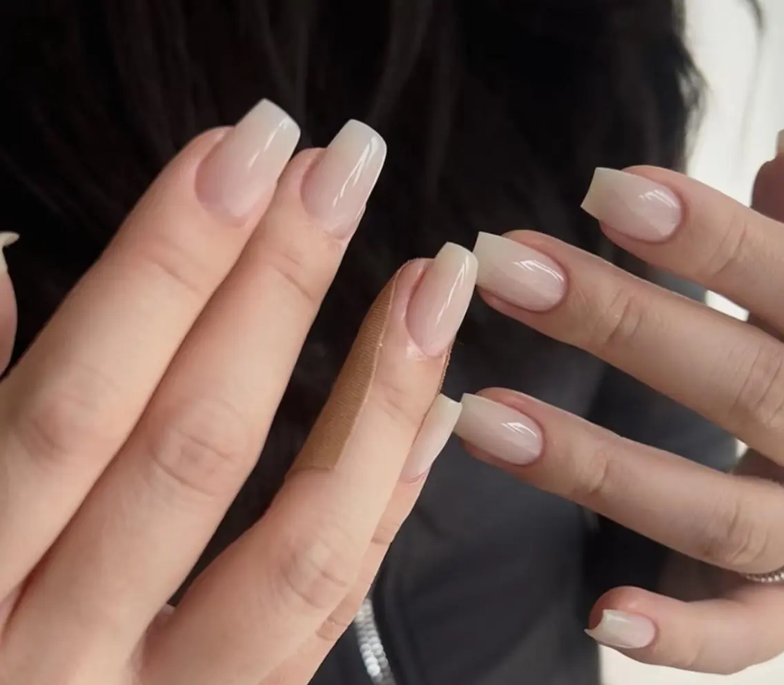 ネイル ハンドネイル 🎀 KiKi_nailのネイルデザイン