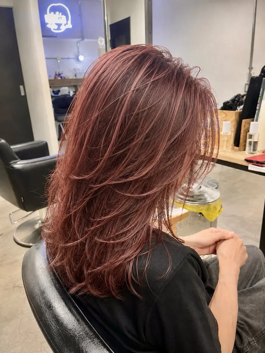 ロング ハイライト レイヤーカット カット ヘアカラー トリートメント 中村 靖彬のヘアスタイル