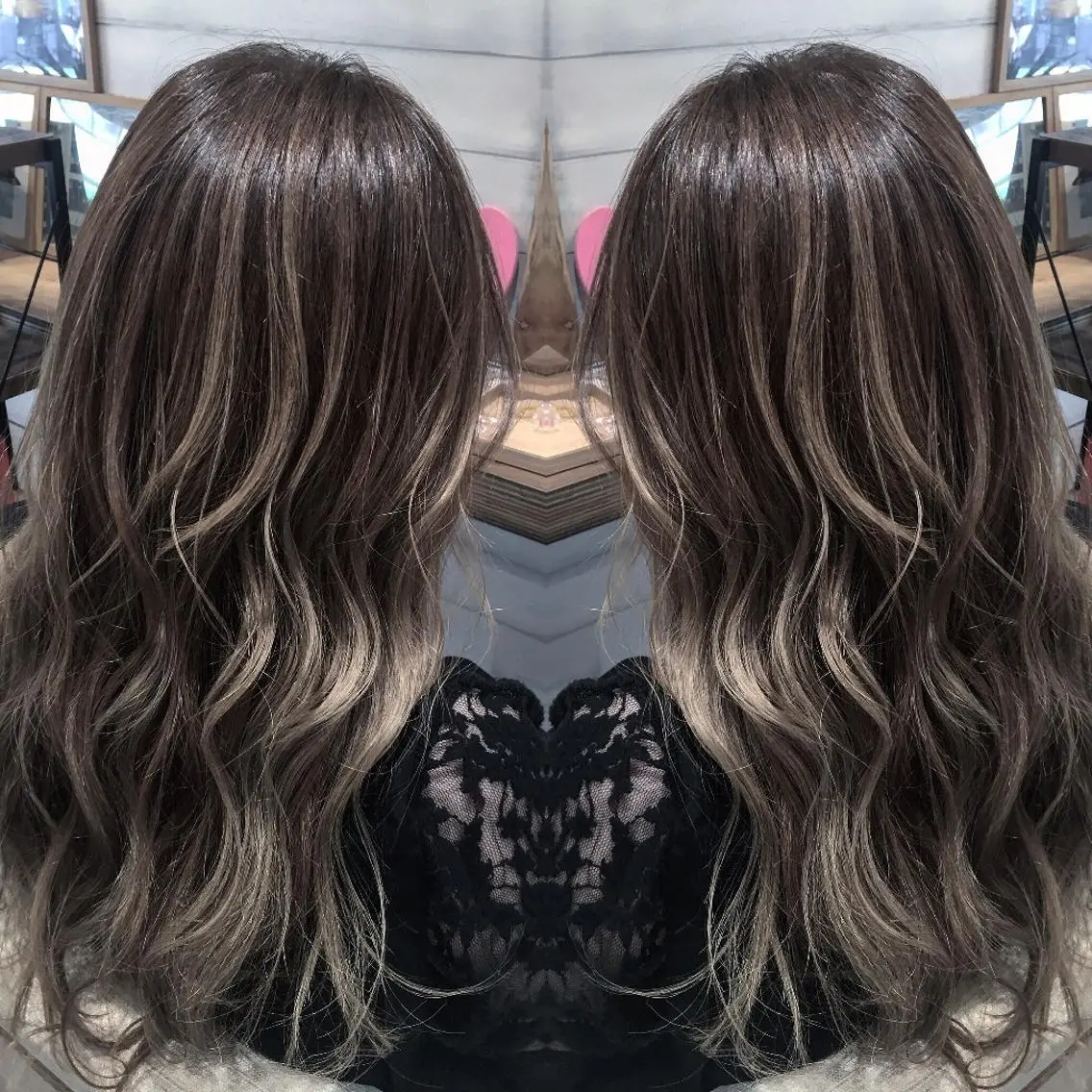 セミロング カラー アッシュ アッシュグレー グラデーションカラー マエダ タクヤのヘアスタイル