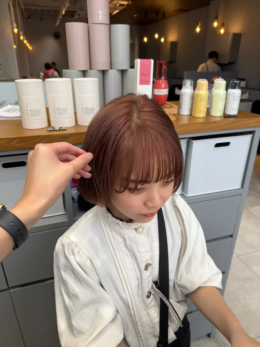 ショート カラー ベージュカラー ピンクカラー ピンクベージュ 富原崇太/高畑/中川 /透明感カラーのヘアスタイル