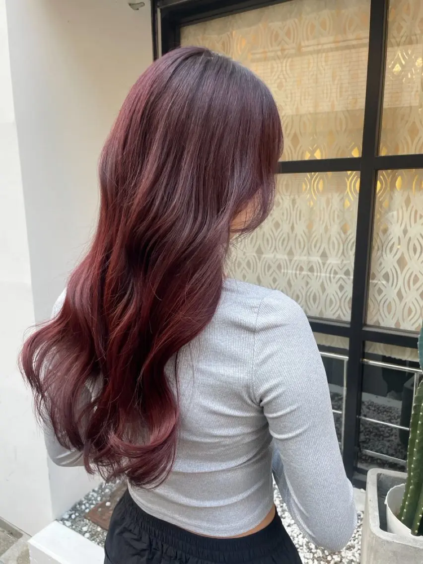 カラー ヘアカラー 江田 彩那のヘアスタイル