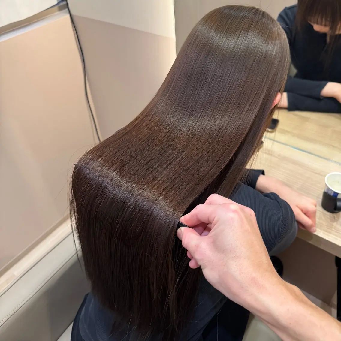 ロング カラー カット 縮毛矯正 トリートメント 🎀レイヤー×透明感 ×髪質改善🎀米田のヘアスタイル