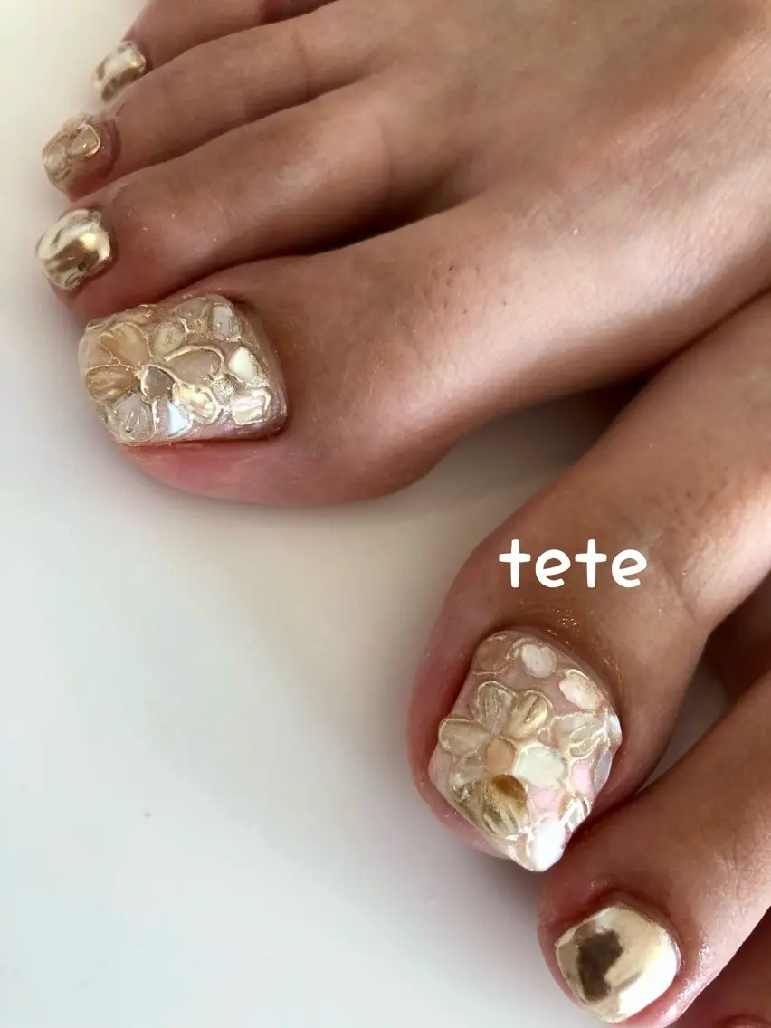 ネイル ミラーネイル tete __のネイルデザイン