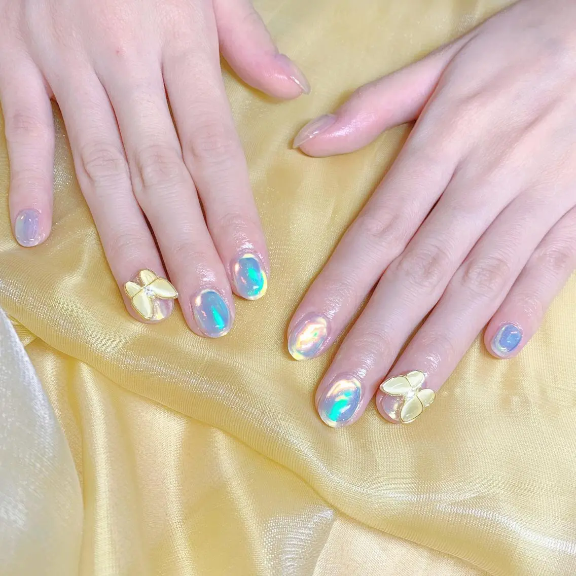 ネイル オーロラネイル フットネイル フレンチネイル ジェルネイル 韓国ネイル ハンドネイル ハンドケア 【ENサロン】 Rei💜Nailのネイルデザイン