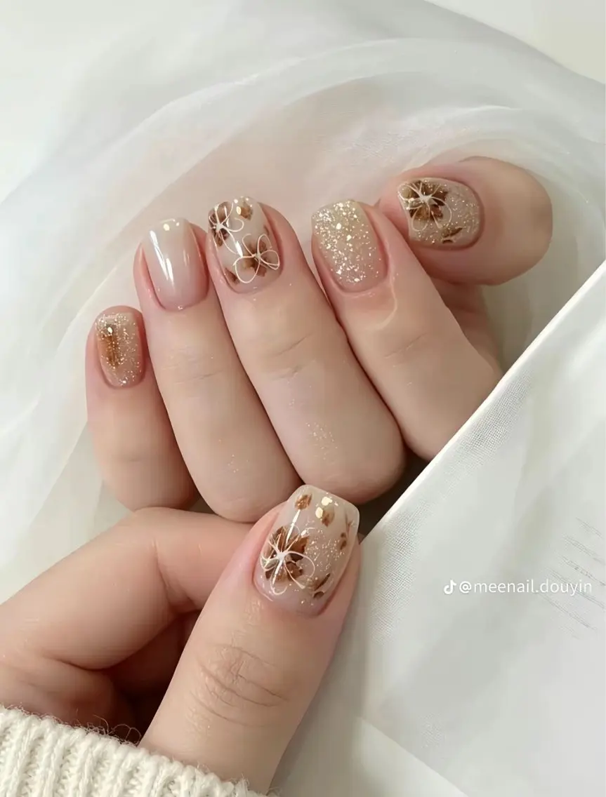 ネイル 韓国ネイル マグネットネイル 持ち込み ハンドネイル Dyo Nail_Royalのネイルデザイン