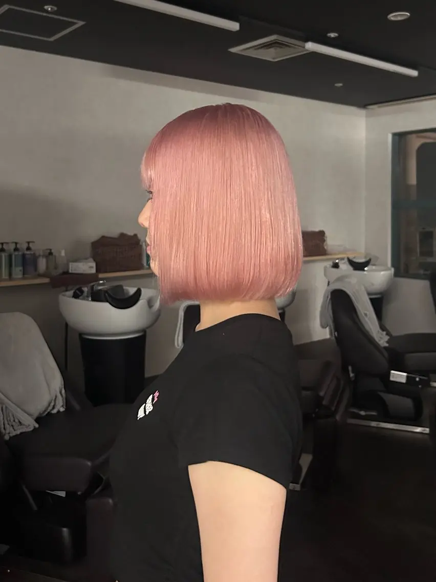 ミディアム ヘアカラー 🎀ブリーチカラー 🎀なつのヘアスタイル