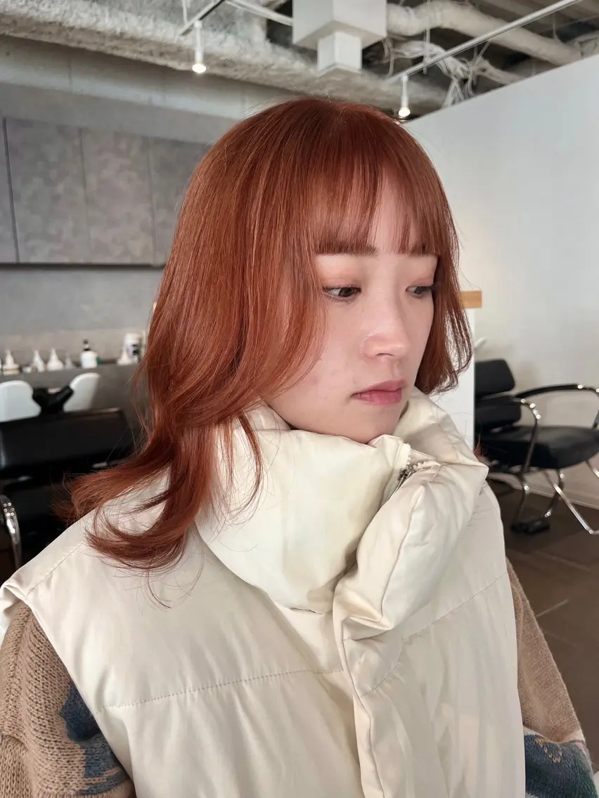 ミディアム カラー ベージュカラー ブリーチ ブラウンカラー ハイトーンカラー オレンジ カット ヘアカラー トリートメント 桃果 momokaのヘアスタイル