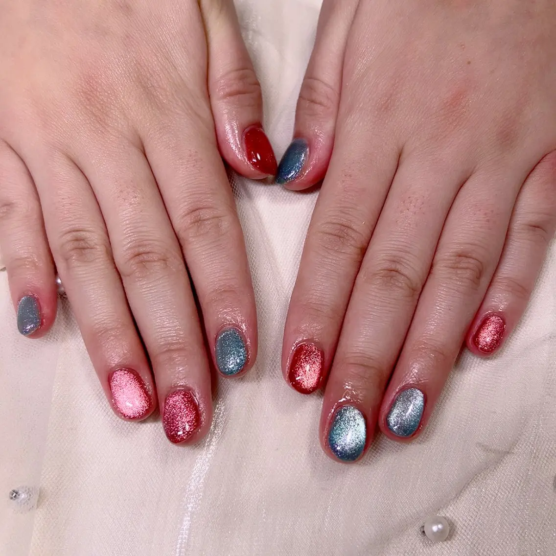 ネイル マグネットネイル オフィスネイル シンプルネイル 冬ネイル Cute Tips nailのネイルデザイン