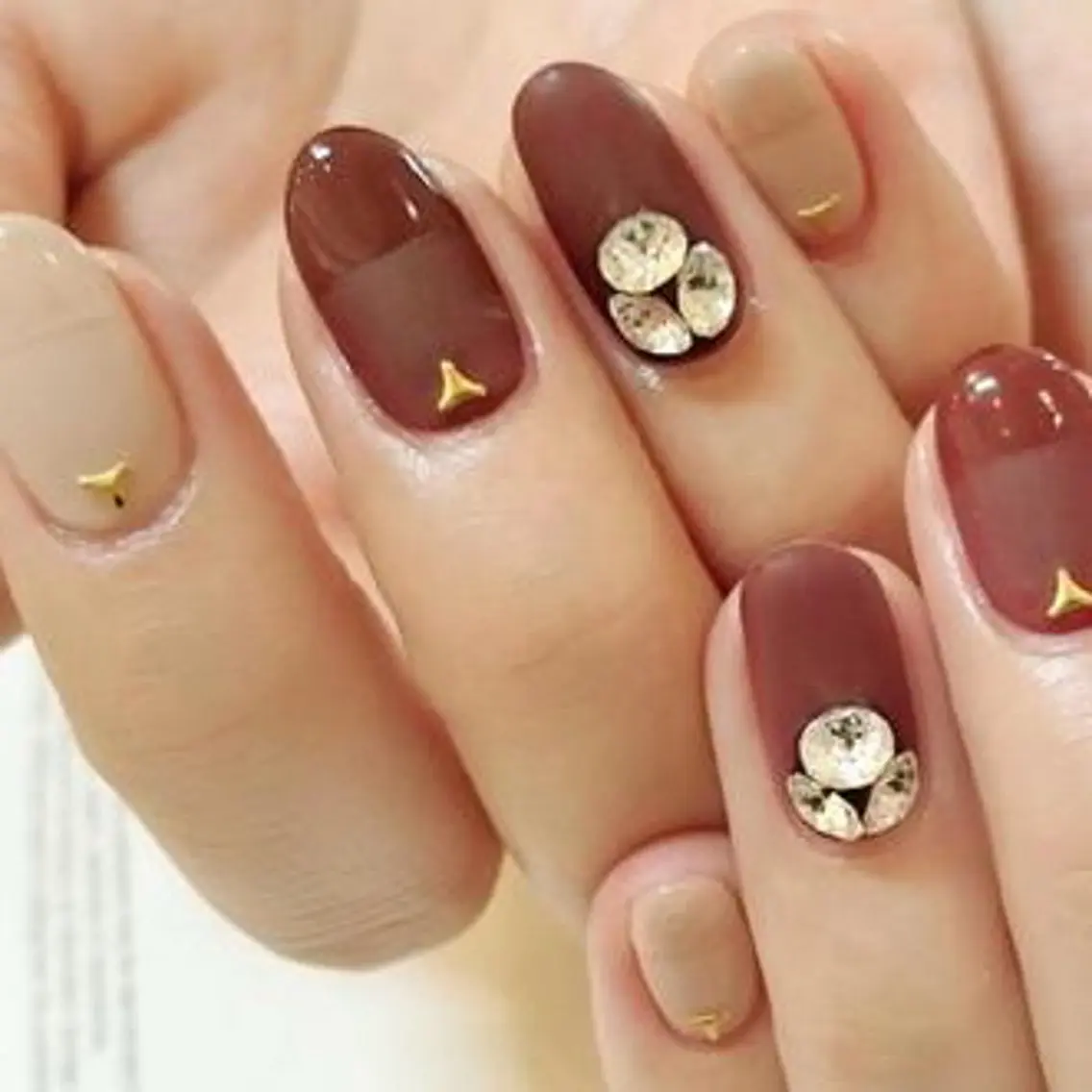 セミロング ハンドネイル Nail Salon midnightのネイルデザイン