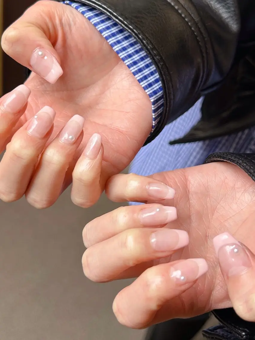 ネイル オーロラネイル フットネイル フレンチネイル ジェルネイル マグネットネイル ハンドネイル kiki nail &brow二子玉川のネイルデザイン