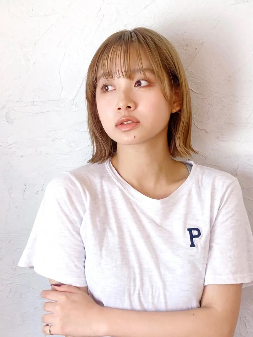 ショート カラー ブリーチ 透明感カラー ダブルカラー ボブ アメリラブヘアー 土屋 洋平のヘアスタイル