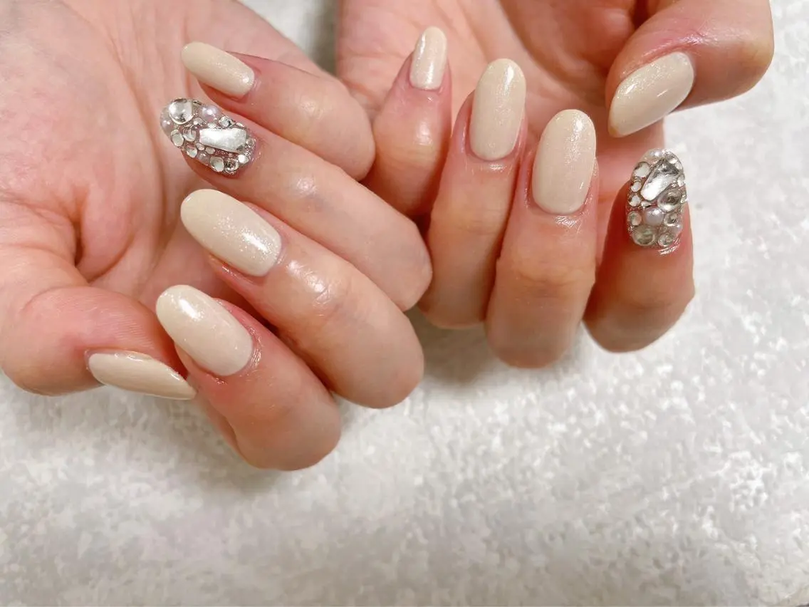 ネイル キラキラネイル ハンドネイル kiki nail &brow二子玉川のネイルデザイン